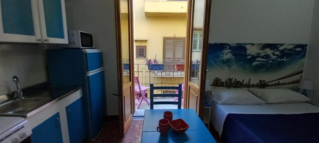 Camera Matrimoniale con Balcone