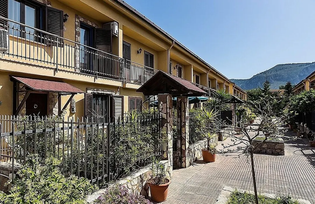 Bed And Breakfast Marina D'Aspra-1