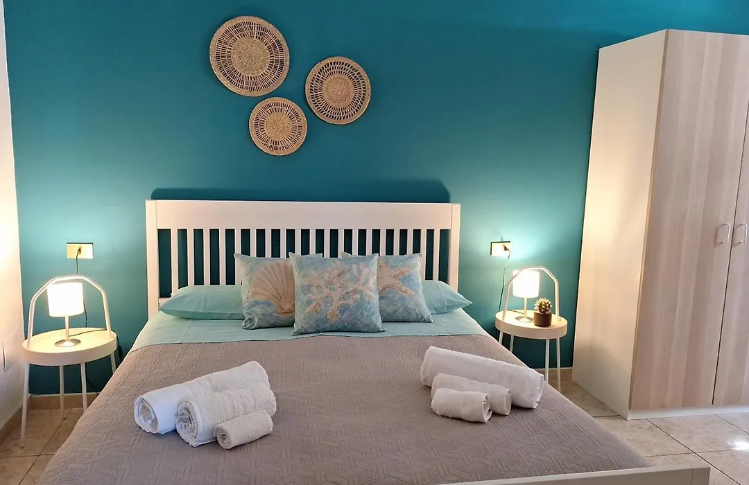 Sea Room Aspra-1